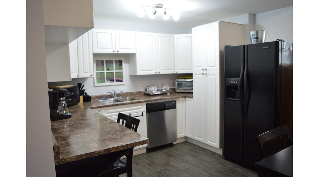 Pair-A-Dice Cottage Порт-Ренфрю Номер фото
